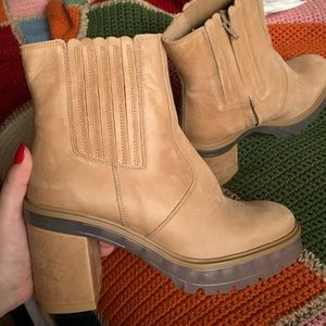 NEW FREE PEOPLE JAMES CHELSEA BOOT